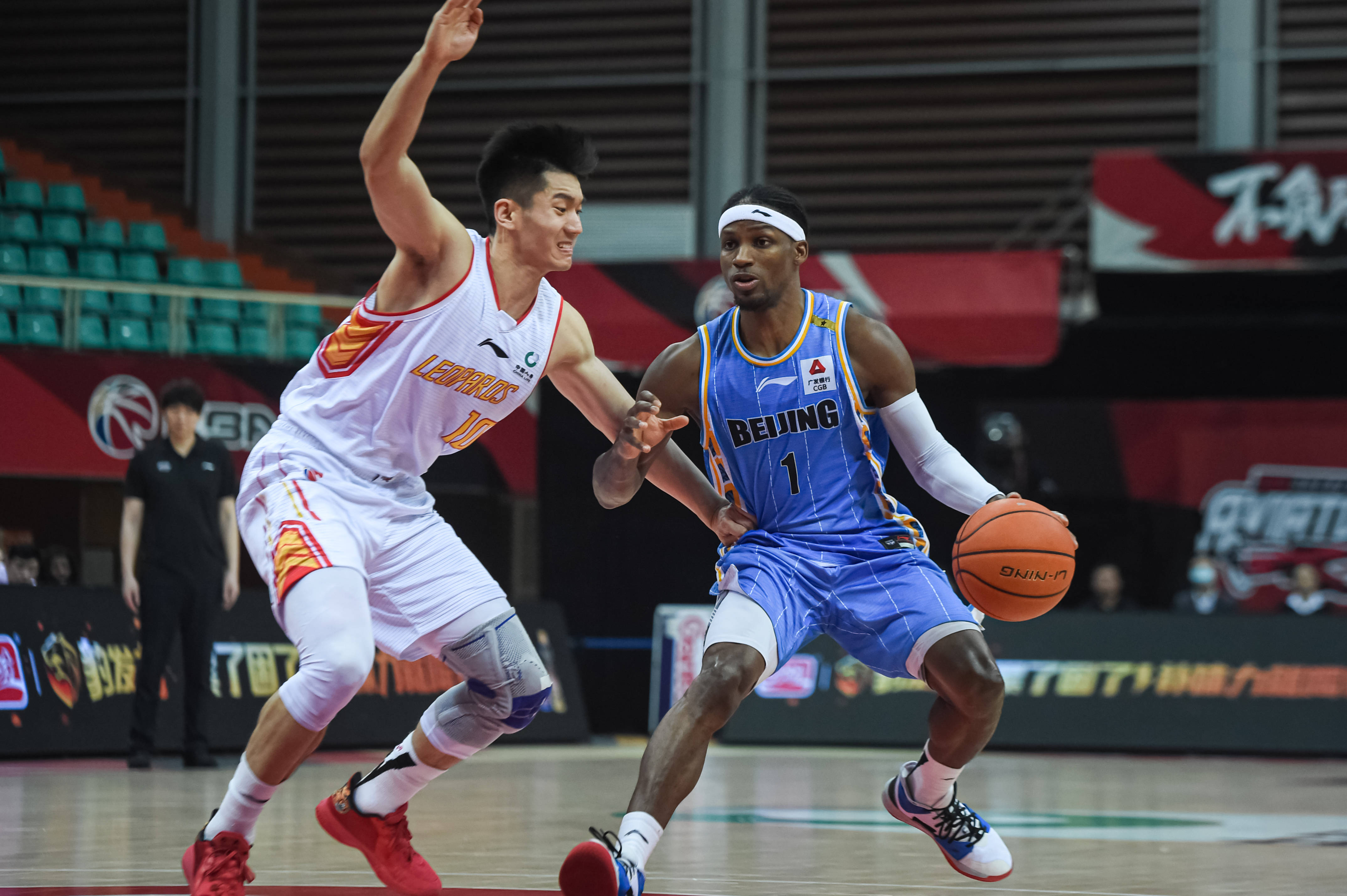 应延续到跨 应延续到跨